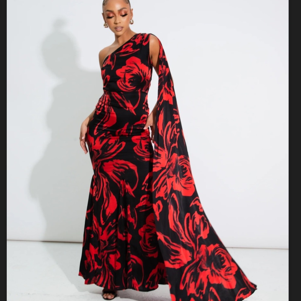 Yaura Adana Gown, Size: XS